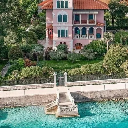 Delfin 4* Mali Lošinj