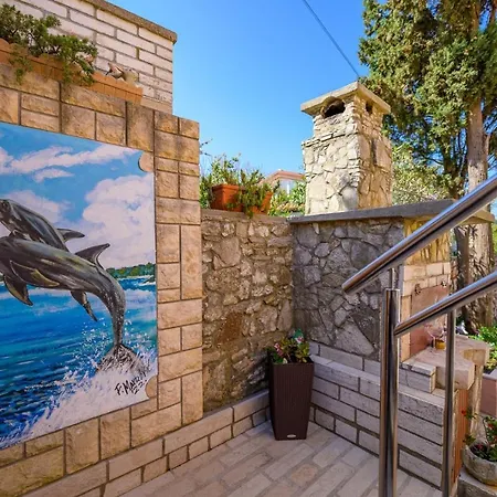 Delfin Guest house